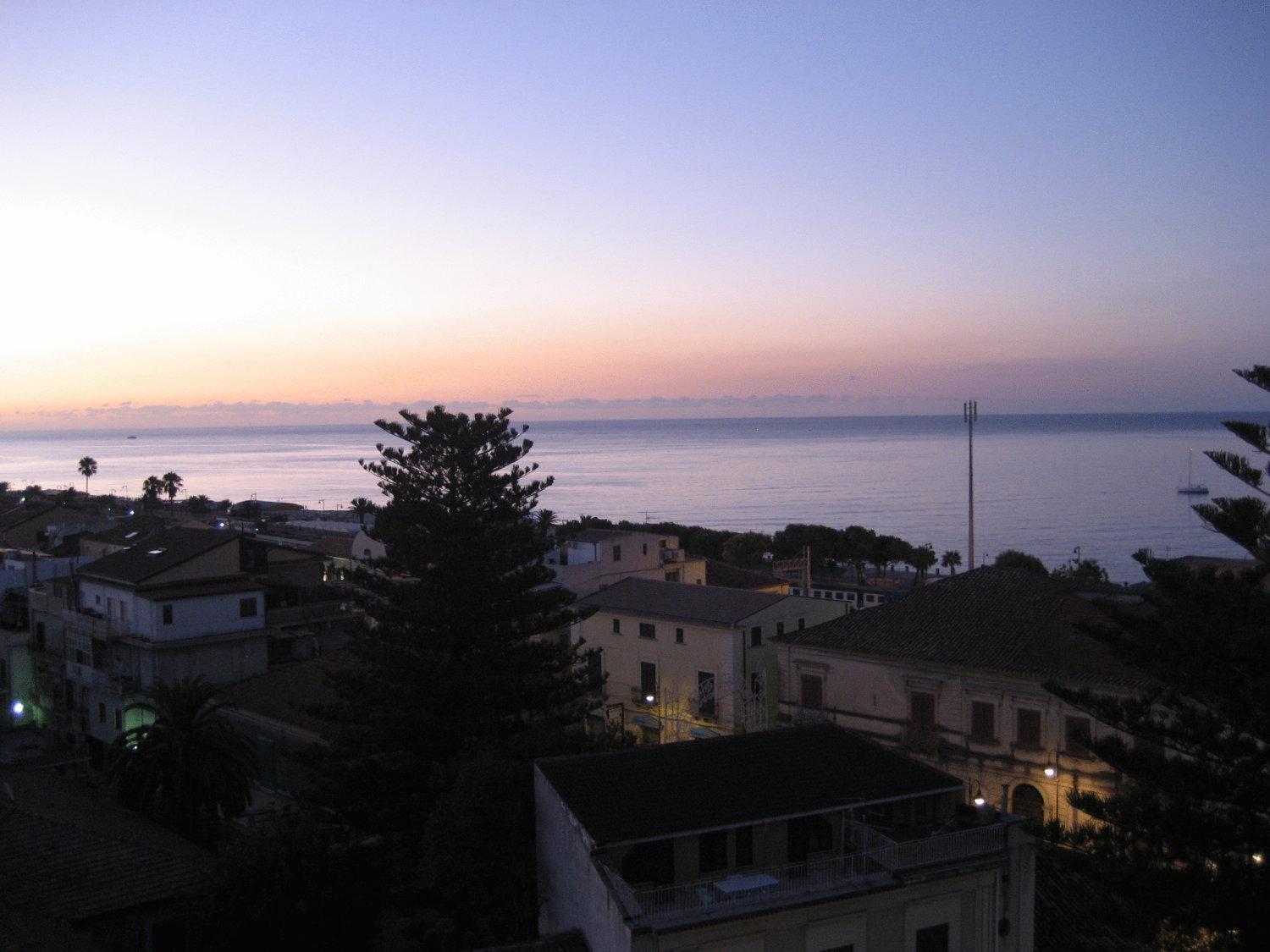 Hotel Mediterraneo Roccella Ionica Ruang foto